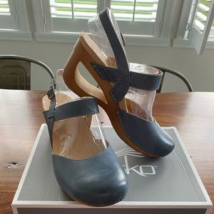 Women’s Dansko Taci Wedge Sandals